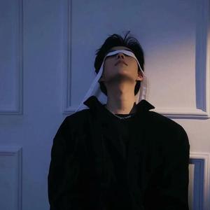 精品成人一区二区三区四区五区
